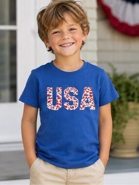 NWT Kids Patriotic USA Graphic T-Shirt Blue Fourth of July Red White Blue Tee